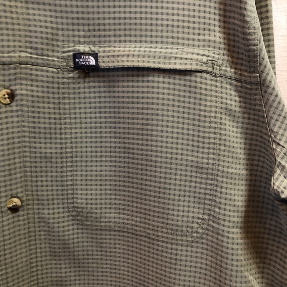 The North Face Button Down Green Size L #2192 - Picture 2 of 8